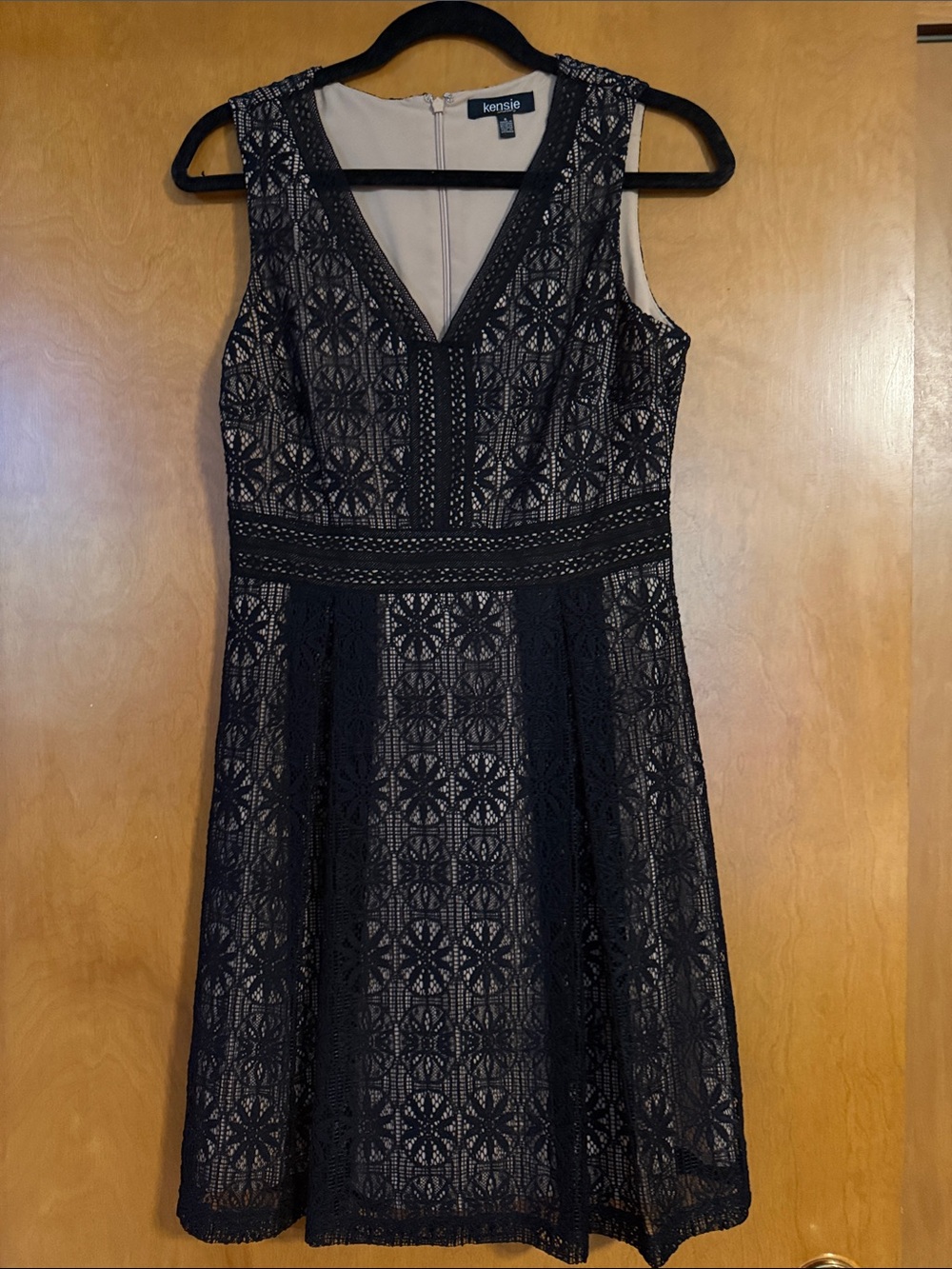 kensie Black Lace V-Neck Midi Dress